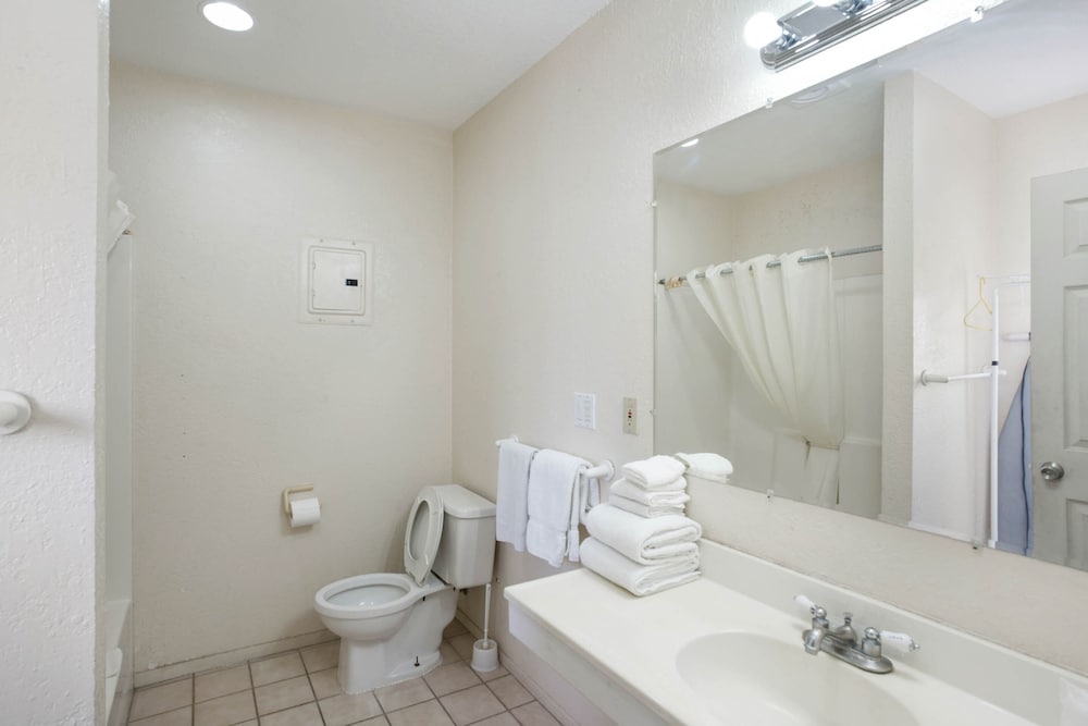 Oyo Hotel Yuma Az I 8 Us 95 - photo 28
