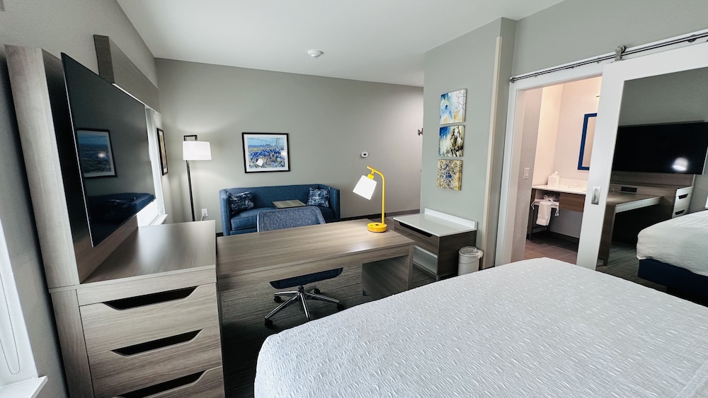 Hampton Inn & Suites Weatherford - photo 21