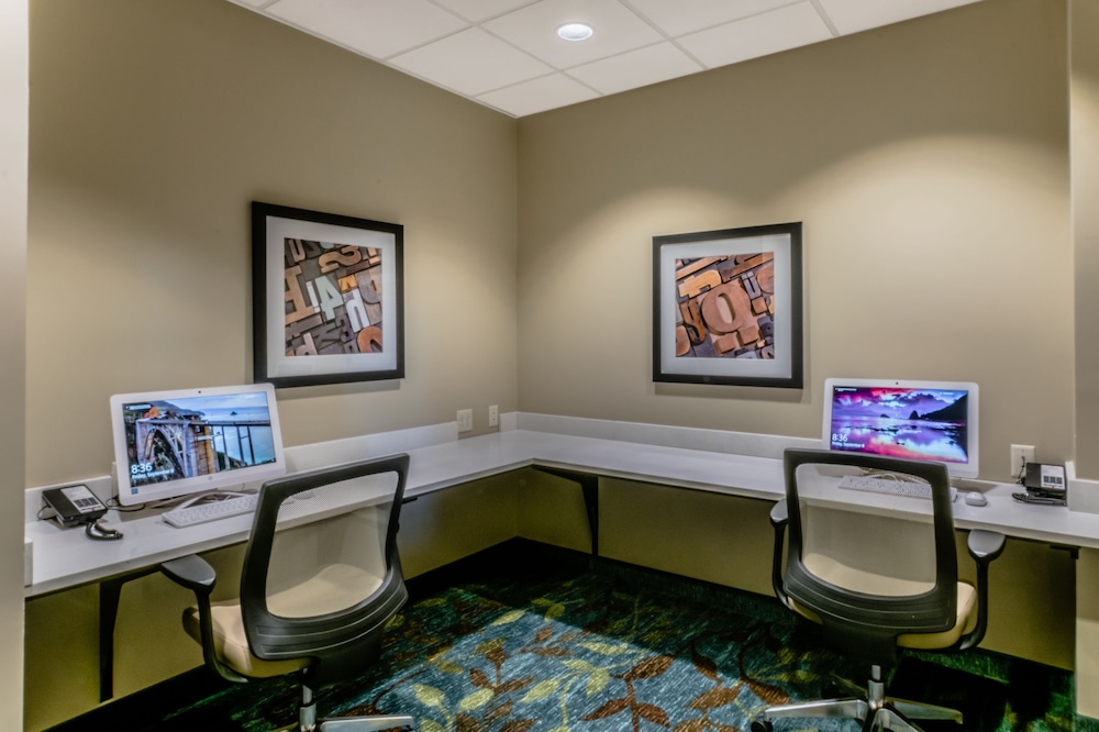 Candlewood Suites Hartford Downtown by IHG - photo 10