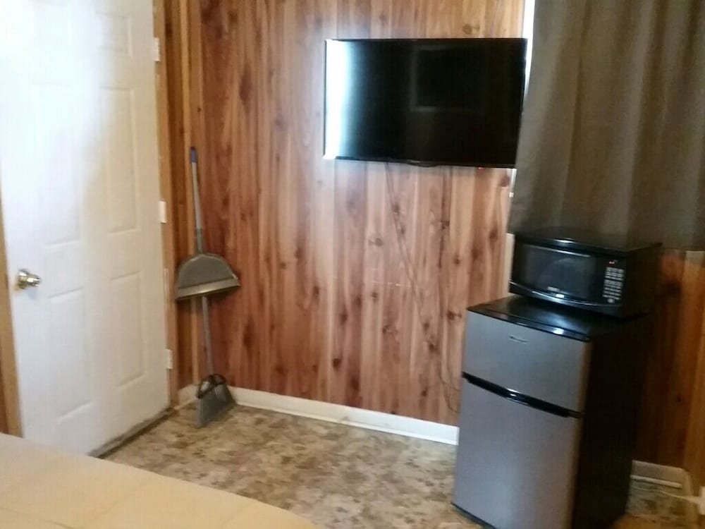 High Plains Inn - photo 7