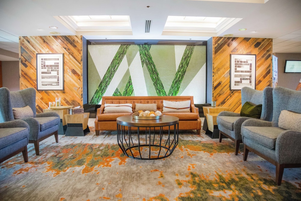 Embassy Suites by Hilton Lexington Green - photo 7