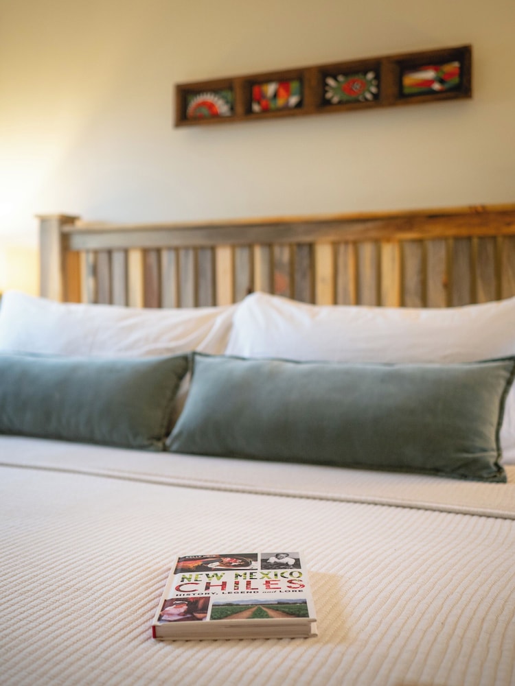 Hoosier Hot Springs & Inn - photo 33