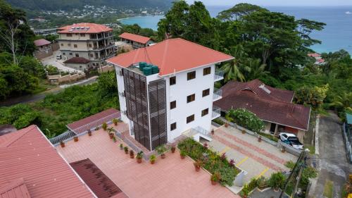 Sun and Sea Self Catering — 4-Star Luxury Hotel in Beau Vallon, Seychelles