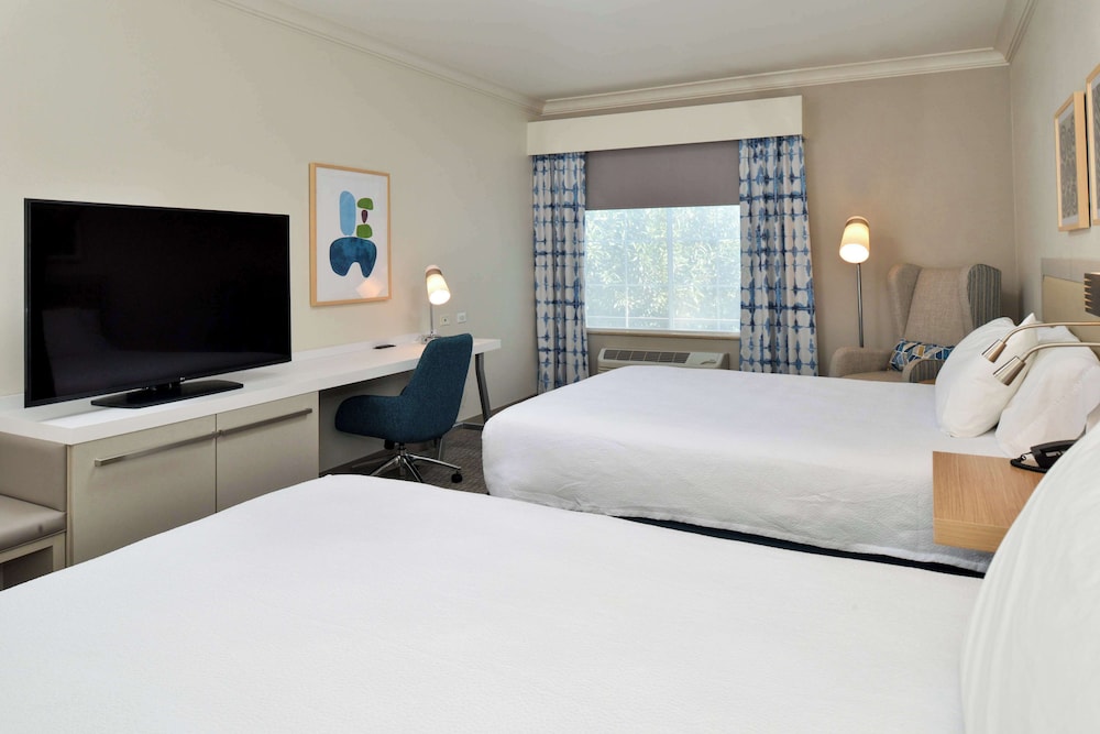 Hilton Garden Inn Napa - photo 15