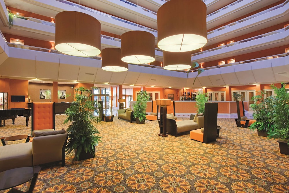 DoubleTree by Hilton Springfield - photo 3