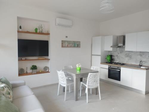 Costamia Casa Vacanze — 4-Star Luxury Hotel in Santa Maria, Italy