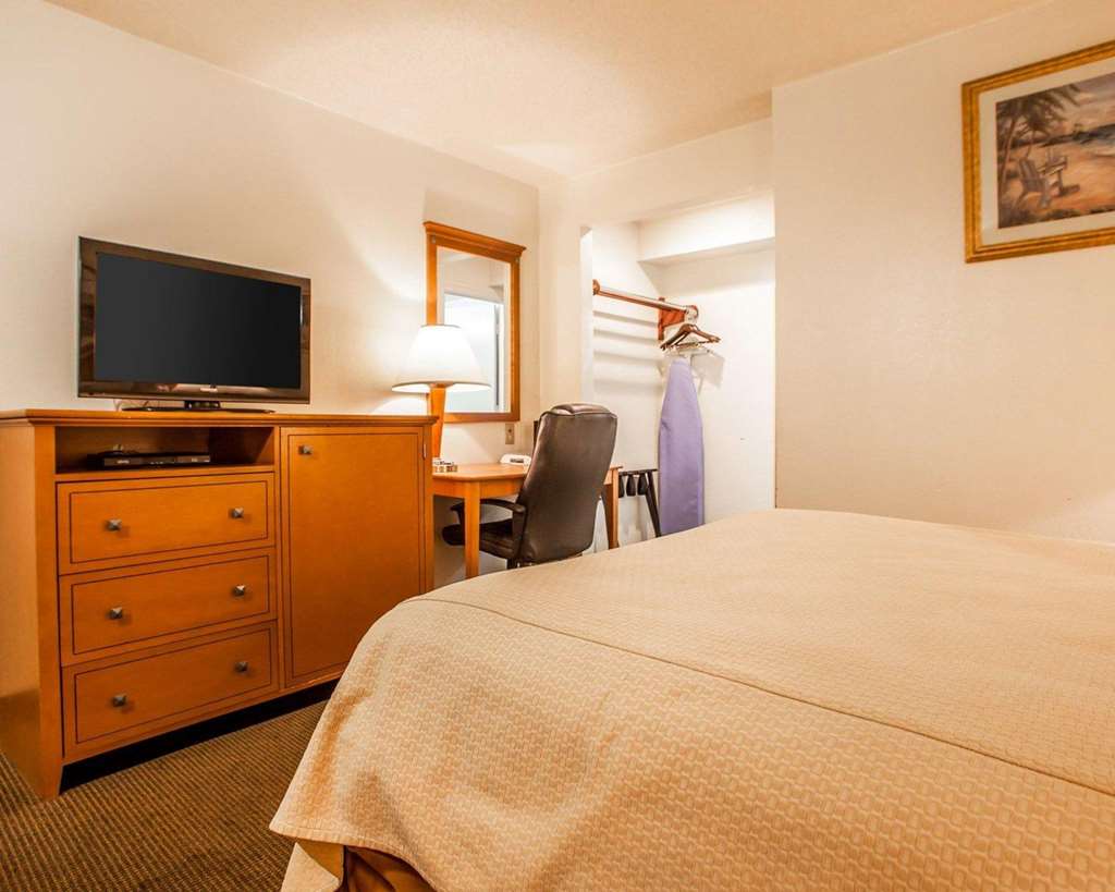 Rodeway Inn Point Pleasant Beach - photo 16