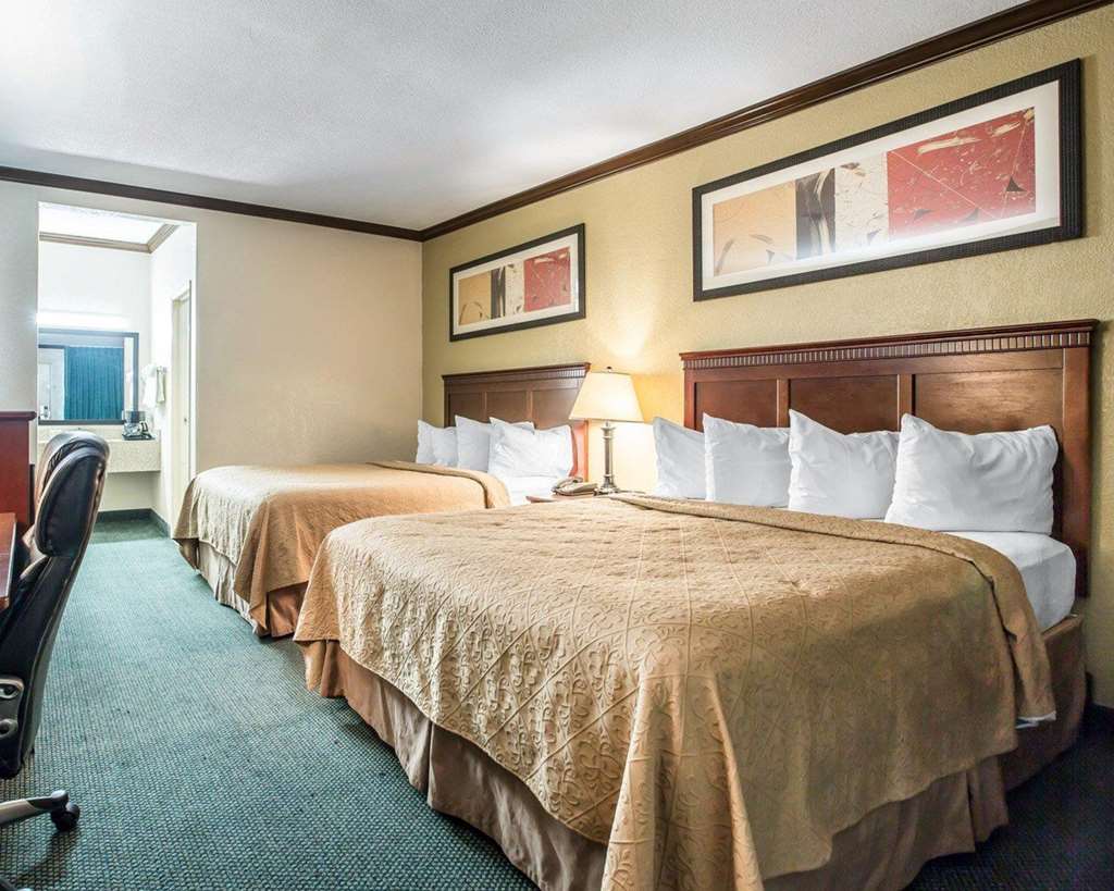 Quality Inn San Diego I 5 Naval Base - photo 19