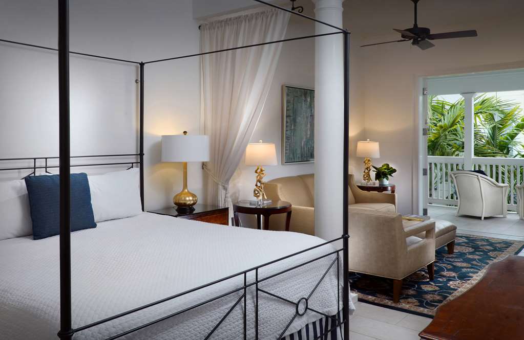 The Marquesa Hotel - photo 32