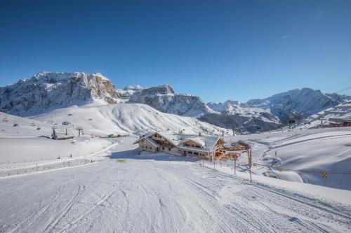 Rifugio Salei — Canazei