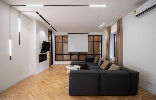 Super Cozy Stylish Apartment For 4 In Tbilisi