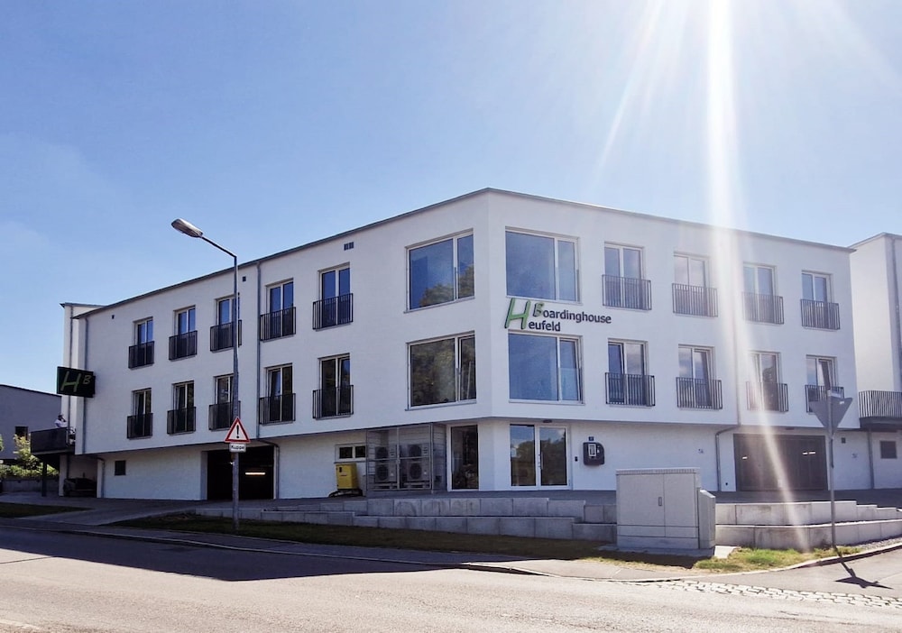 Heufeldboardinghouse - carbon neutral hotel in Kelheim