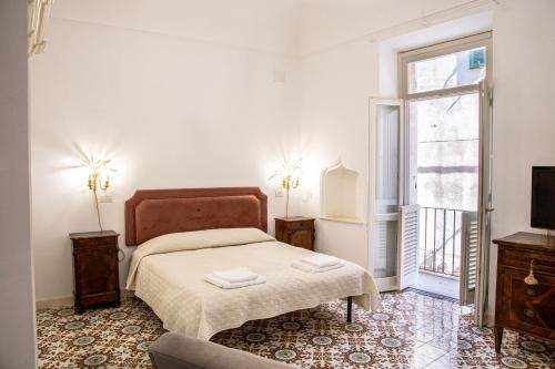 Honoré de Balzac in Alghero, Italy