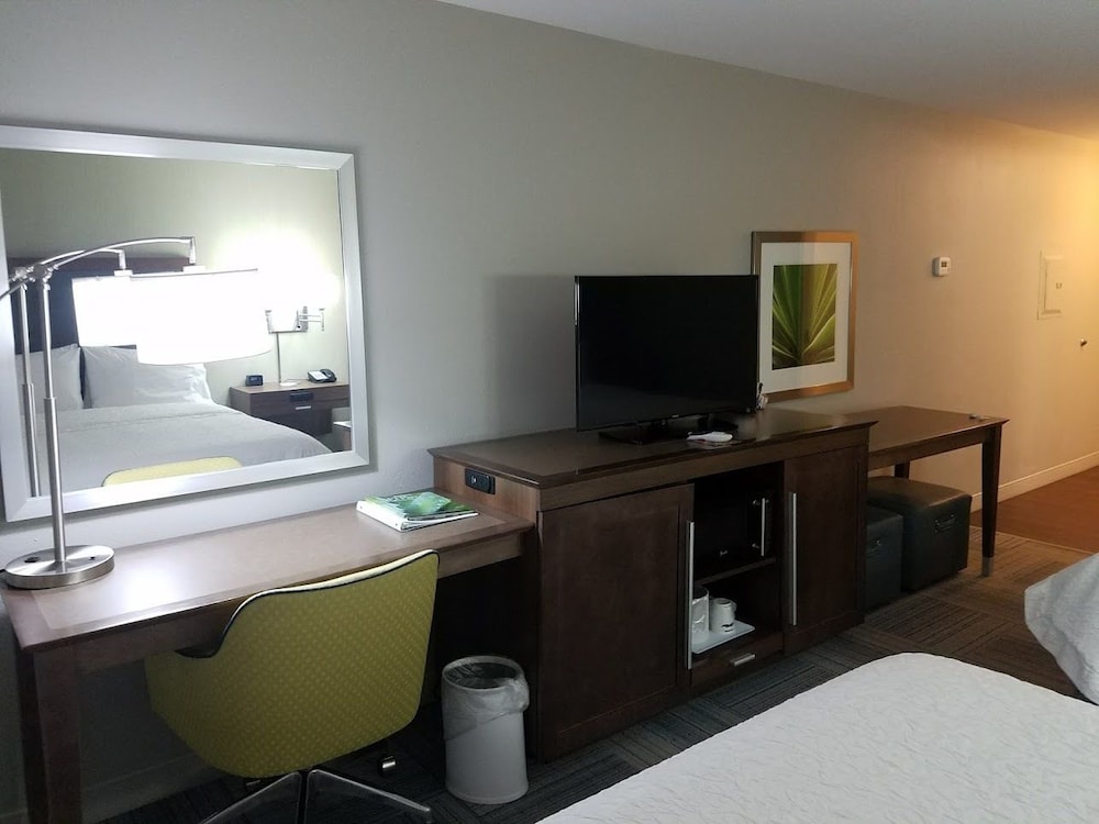 Hampton Inn & Suites Las Cruces I 10 - photo 5