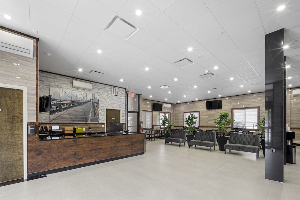 Highbridge Hotel - photo 4