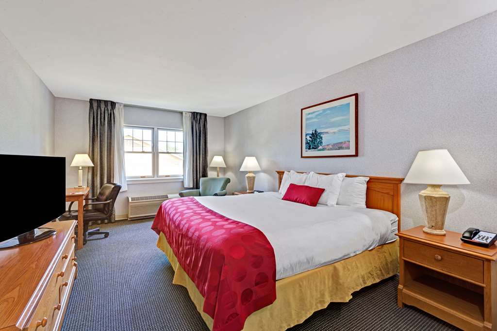 Ramada by Wyndham Saco Old Orchard Beach Area - photo 18