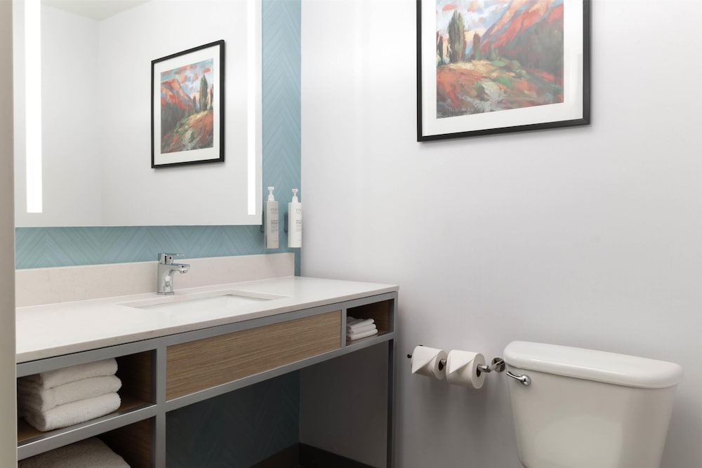 Hilton Garden Inn Ontario Rancho Cucamonga - photo 30