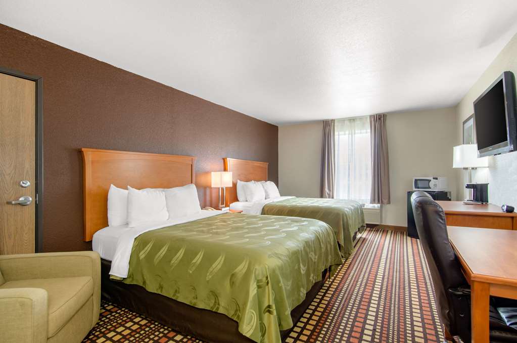 Quality Inn Kearney Liberty - photo 11