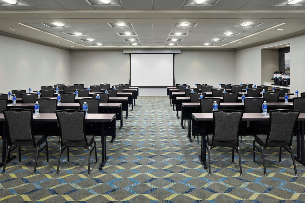 Residence Inn by Marriott Boulder Longmont - photo 46
