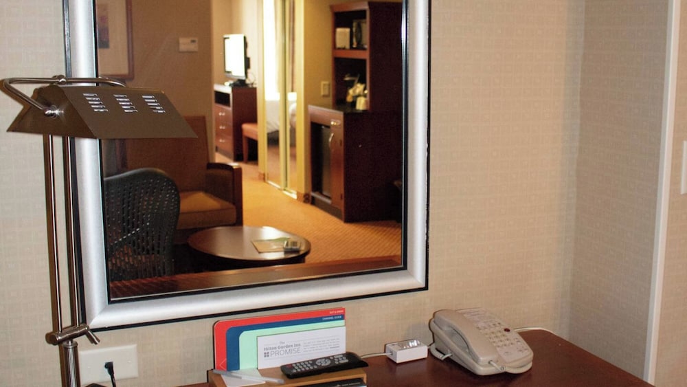 Hilton Garden Inn Laramie - photo 16