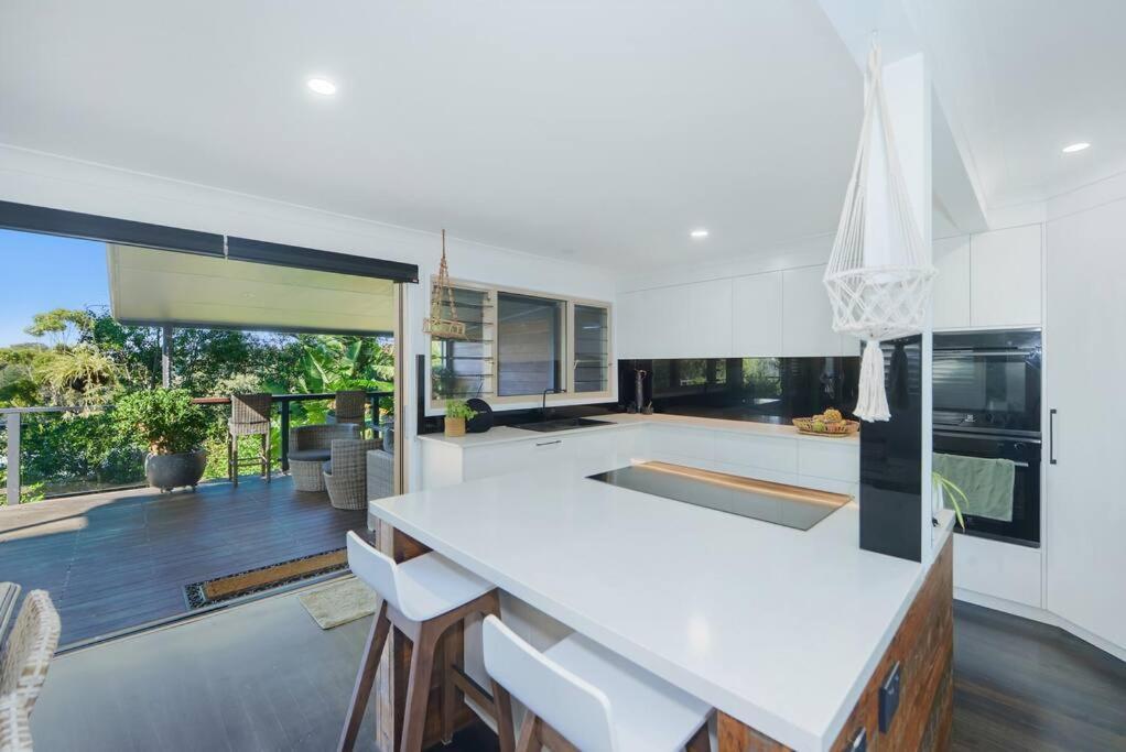 Ocean Sunrises - carbon neutral hotel in Avoca Beach