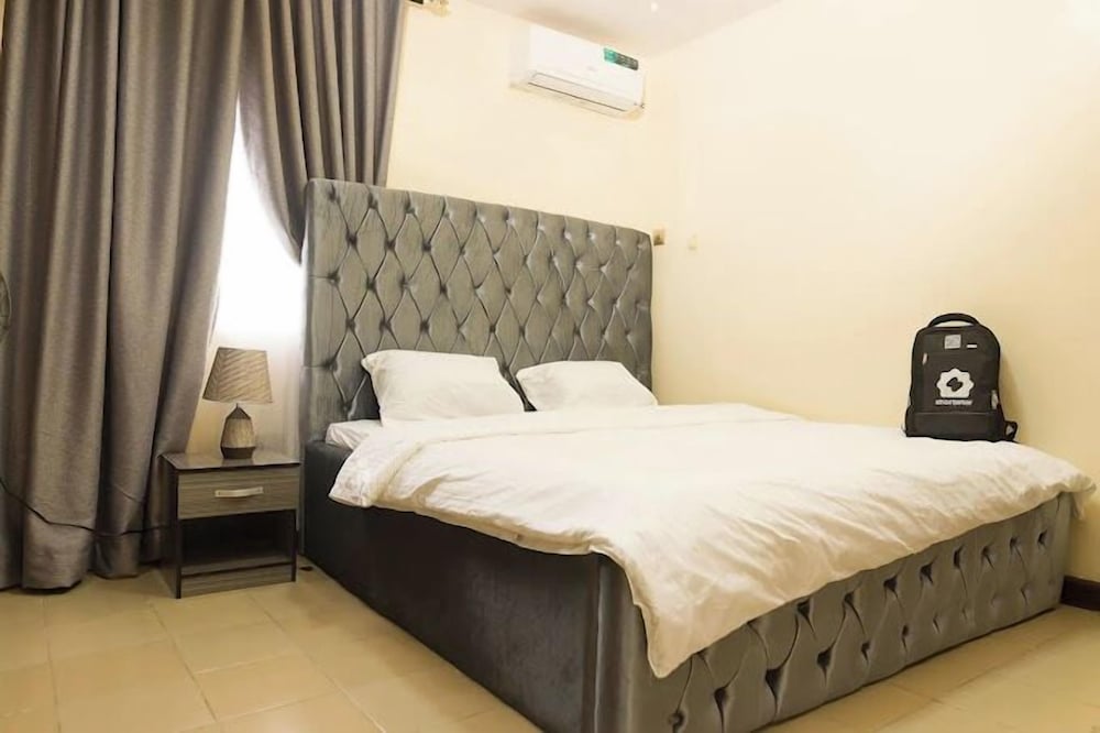 Gate Africa Shortlets Apartment — 4-Star Luxury Hotel in Ibadan, Nigeria