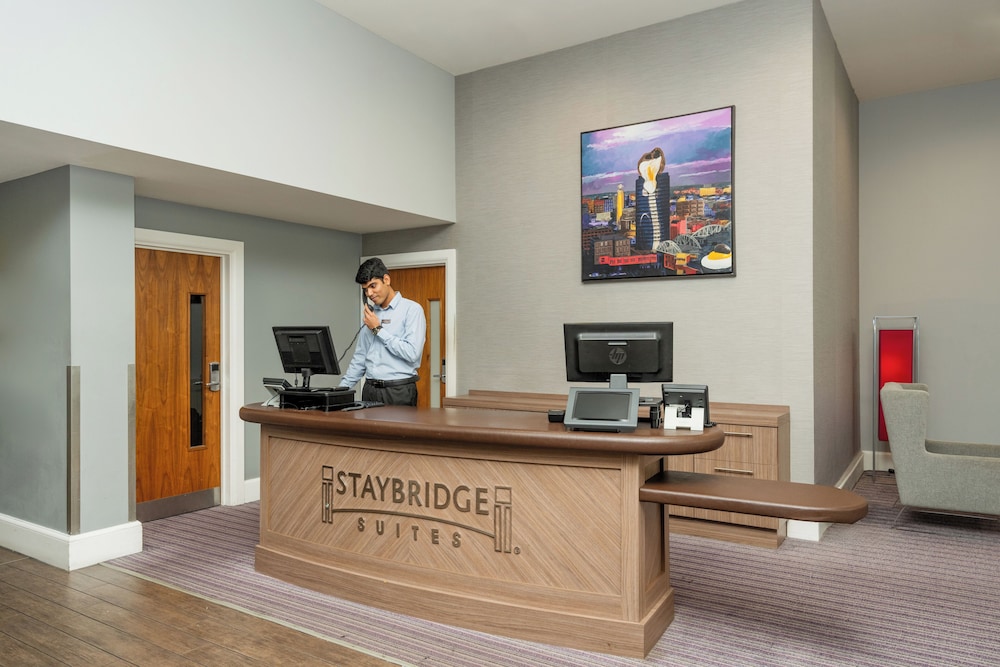 Staybridge Suites Birmingham by IHG — Birmingham — photo 3
