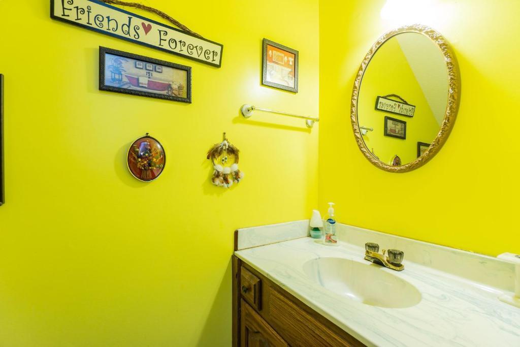 Windy Pointe by Oak Island Accommodations - photo 19
