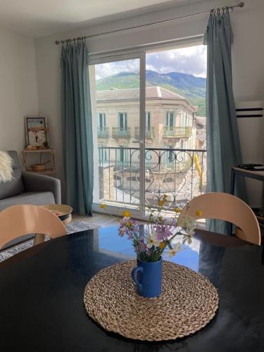 Un Amour de Luchon Avec Vue Sur Les Pyrenees in Bagneres-De-Luchon, France
