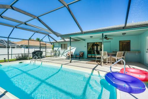 Modern Home with Peloton Bike and Grill in Cape Coral — 4-Star Luxury Hotel in Cape Coral, United States