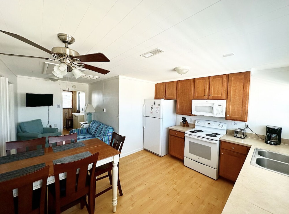 SandSpur Ocean Cottages - photo 50