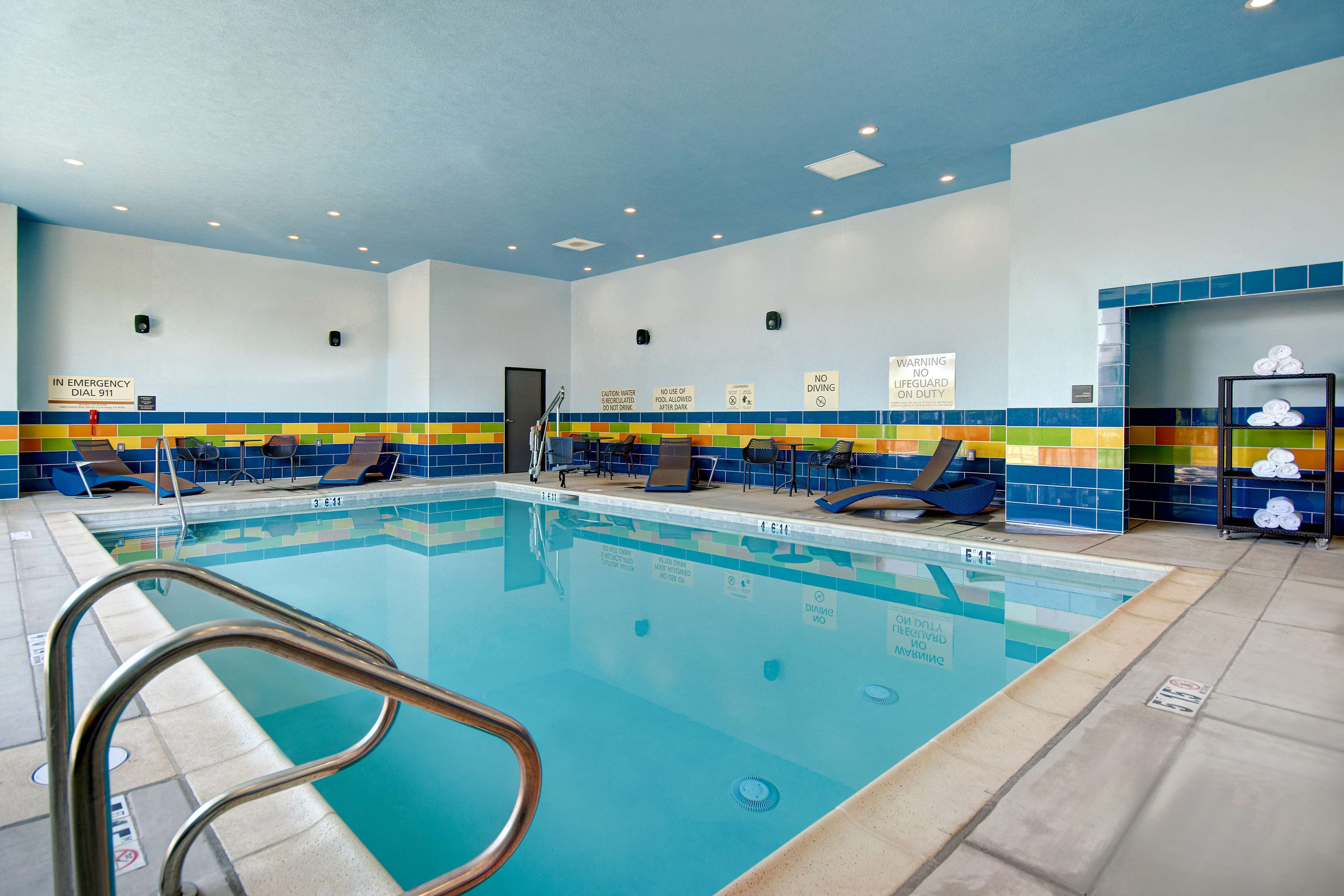 Hampton Inn & Suites Ontario Rancho Cucamonga - photo 9