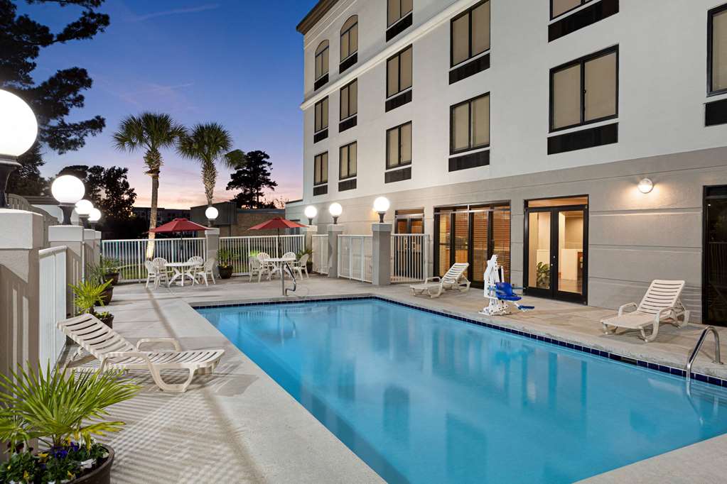 Wingate by Wyndham Wilmington - photo 9