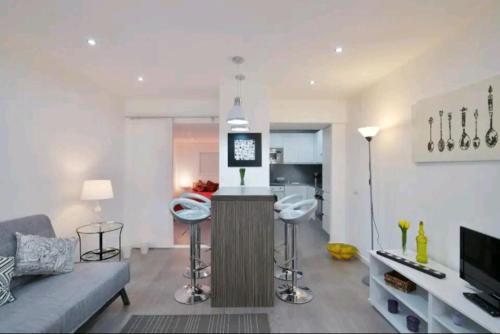 Alfama New Apartment 28925 AL
