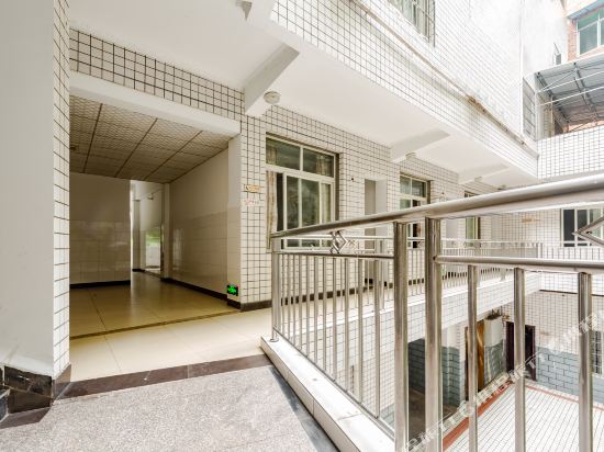 Zhulinwan Hotel - last minute hotel in Changning