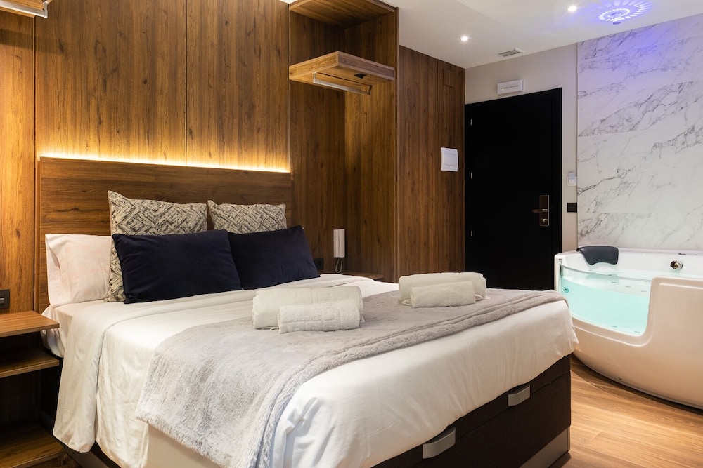 Daos Suites Terrace Marbella — Marbella