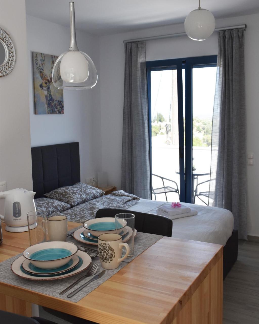 4bro Rooms Laerma Village — Rodos