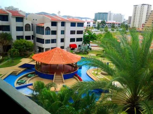 Apartamento vacacional en Costa Azul G4 — 4-Star Luxury Hotel in Porlamar, Venezuela