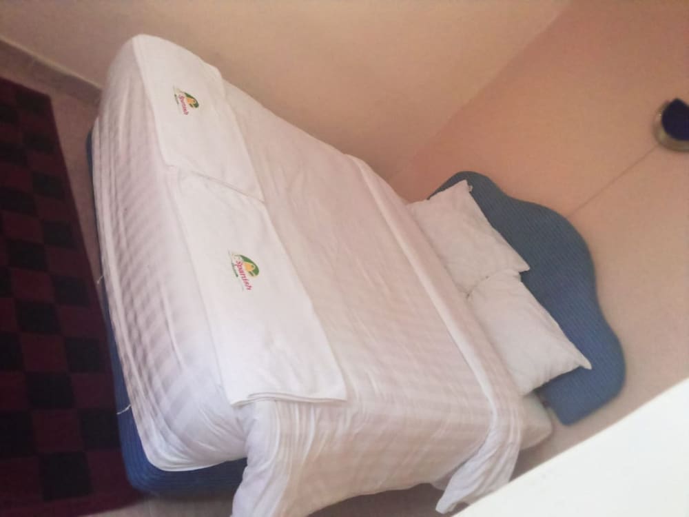 Spanish Lodge Hotel — Nyahururu — photo 5