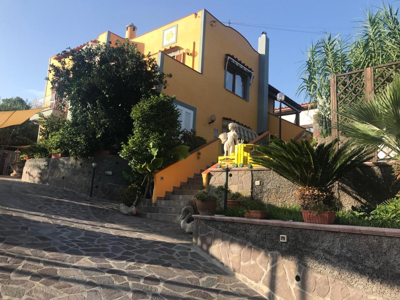 Mario S House — 4-Star Luxury Hotel in Ischia, Italy