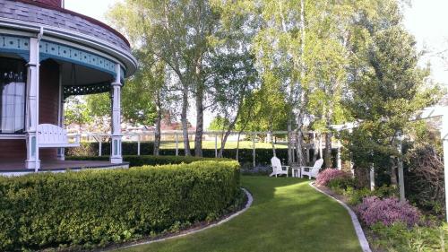 Old Consulate Inn - photo 6