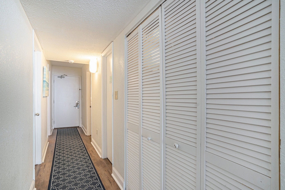 0711 Waters Edge Resort 2 Bedroom Condo by RedAwning - photo 23