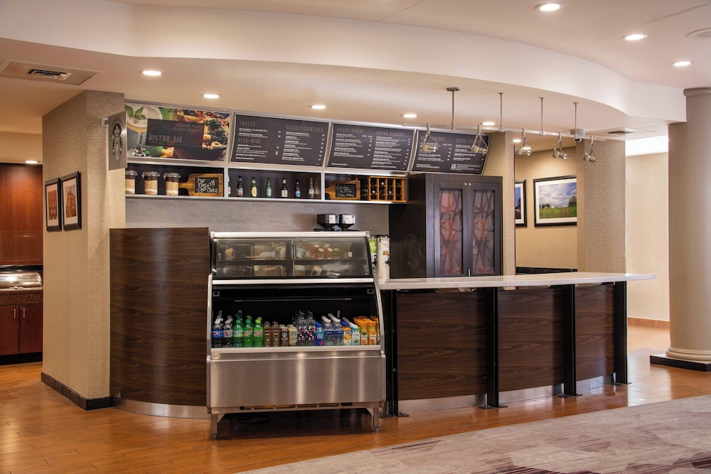 Courtyard by Marriott Newark University of Delaware - photo 25
