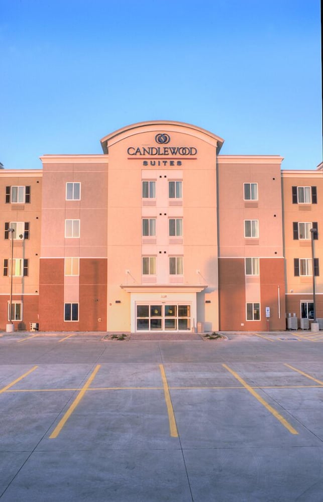 Candlewood Suites Sioux City Southern Hills by IHG - photo 37