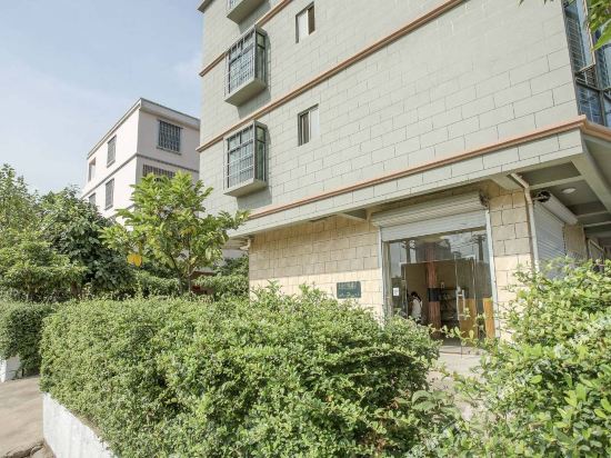 Beihai courtyard inn - last minute hotel in Beihai