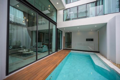 Poolvilla Near Nimmanheim King Bed 3Br — 4-Star Luxury Hotel in Chiang Mai, Thailand