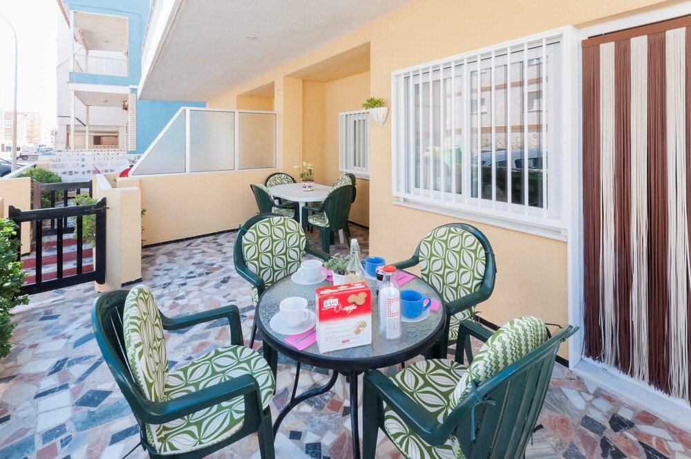Pandora 2 - carbon neutral hotel in Miramar