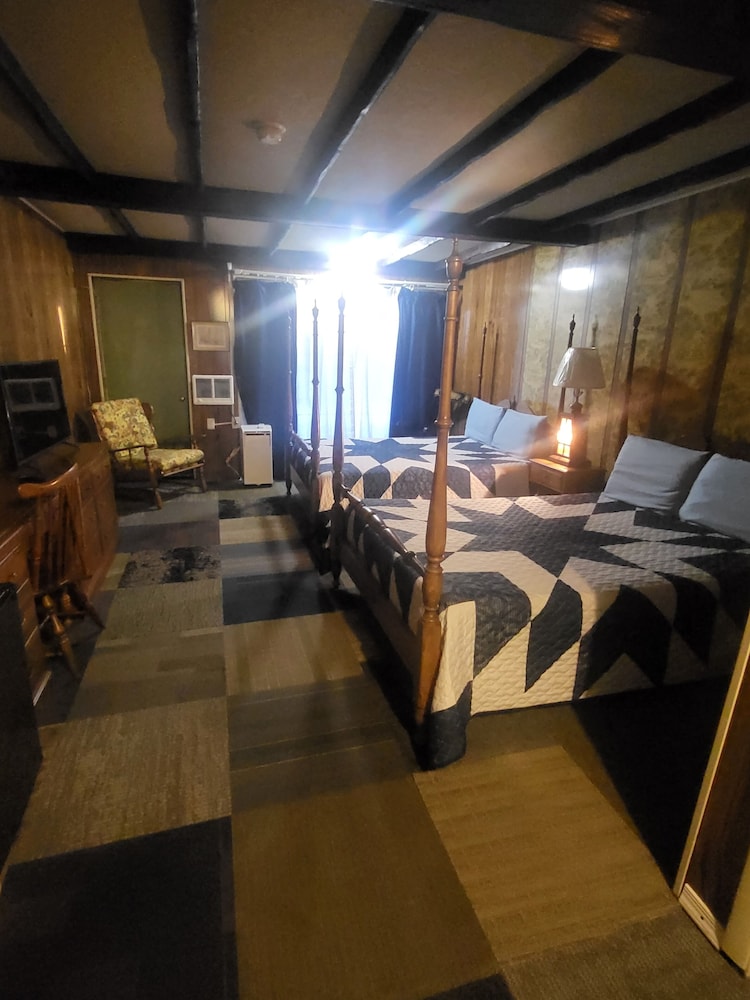 Pocono Mountains Hotel and Spa - photo 86