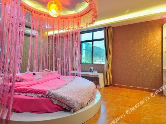 Berkman Resort Hotel - carbon neutral hotel in Sanya