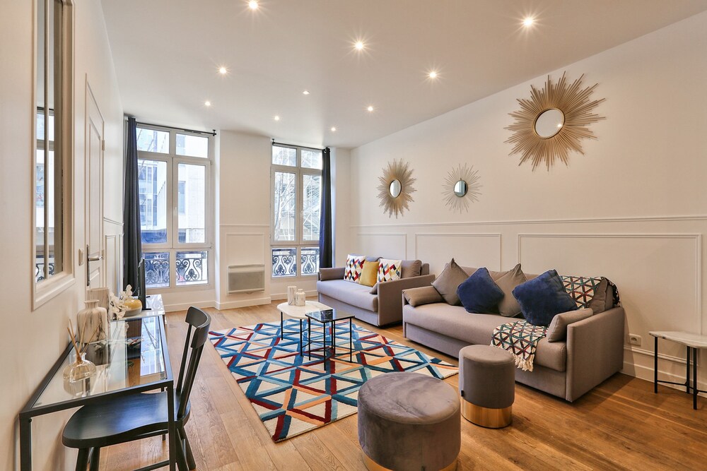 34 Urban Luxury Paris Louvre in Paris, France